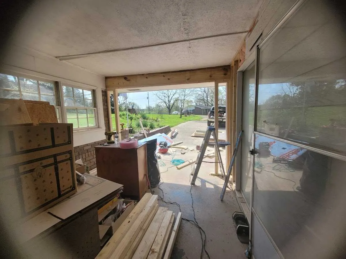 Air movers and dehumidifier for Drying & Dehumidification in Lely Resort